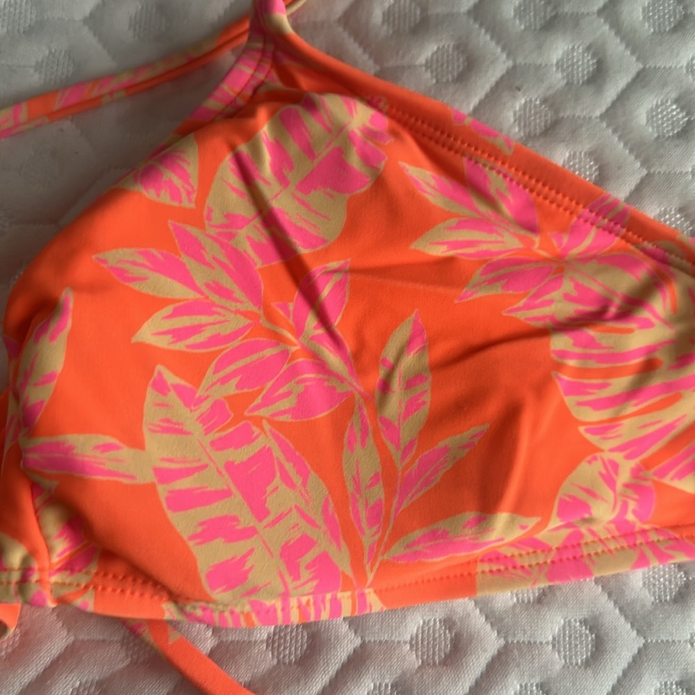 Bathing suit top - Picture 2 of 4